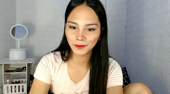 urnaughtydolly69 online show from 01.31.25