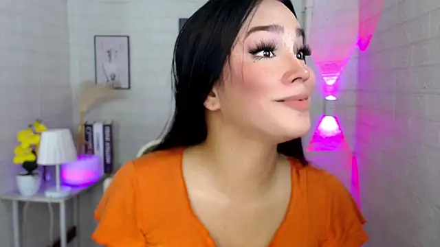 urnaughtydolly69 online show from 10.20.25