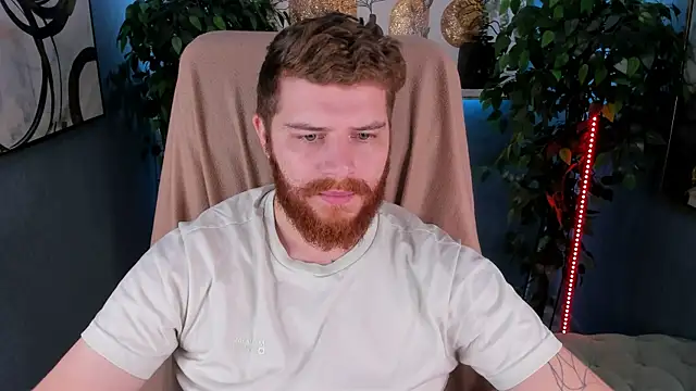 Snapshot of DominicGengry chatting on 11.22.25 DominicGengry online show from 11.22.25