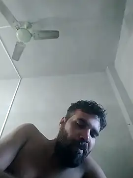 Snapshot of Dogol1990 chatting on 10.05.25 Dogol1990 online show from 10.05.25