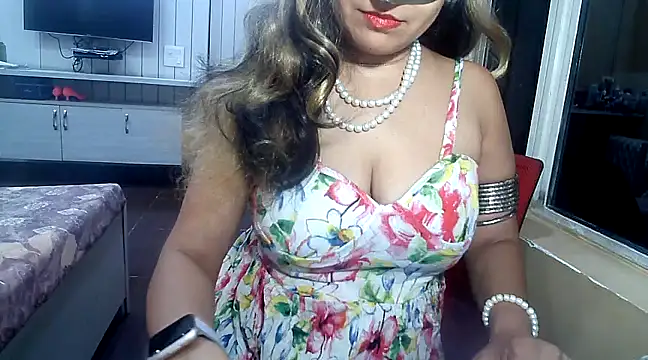 yourradhika online show from 02.16.25