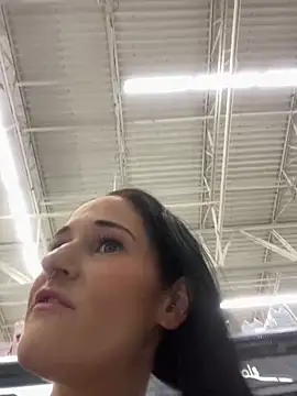 lolabunny9 online show from 01.11.25