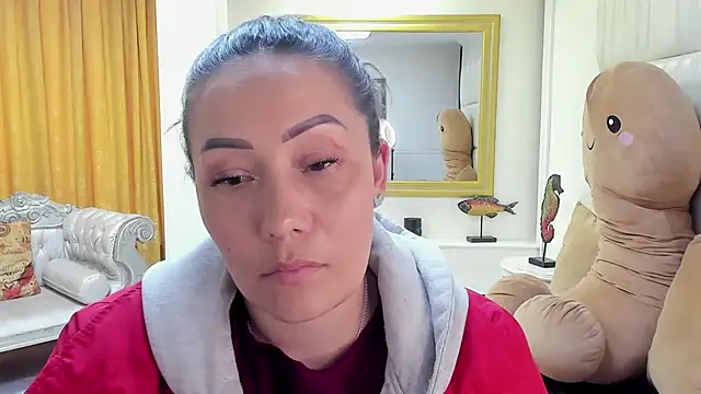 Snapshot of gaby_trent chatting on 01.31.25 gaby trent online show from 01.31.25