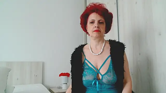 MilfSupreme online show from 03.17.25