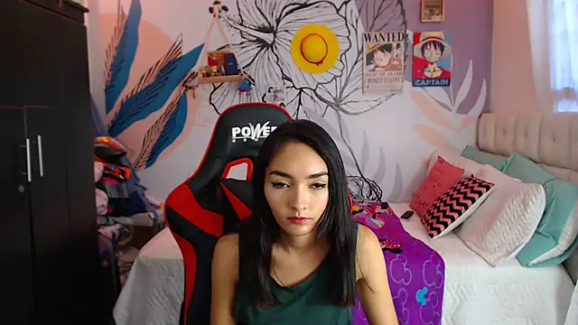 LinzyBaner online show from 02.19.25