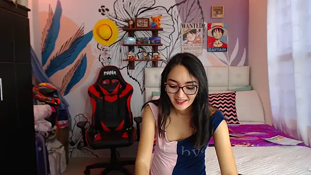 LinzyBaner online show from 02.26.25