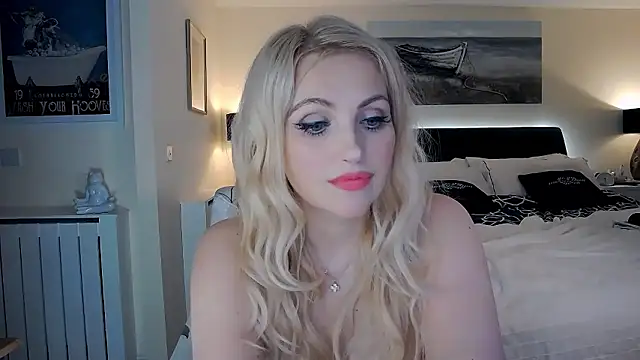 AlbanyWhite online show from 01.14.26