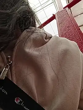 Snapshot of CATRINA_SEXXX chatting on 11.17.25 CATRINA SEXXX online show from 11.17.25