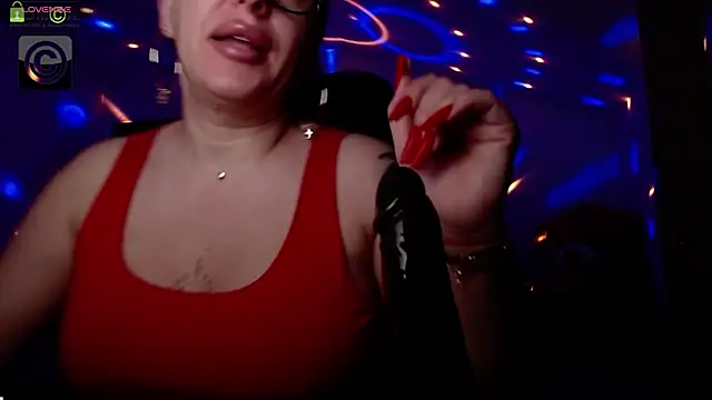 SonyaDevon online show from 04.16.26