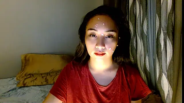 Snapshot of SweetLilly_18 chatting on 03.13.26 SweetLilly 18 online show from 03.13.26