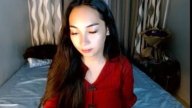 SweetLilly 18 online show from 05.17.26