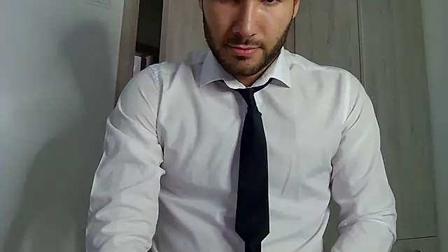 Justynn1 online show from 02.04.25