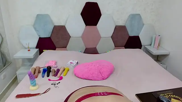 angel blue online show from 04.08.26