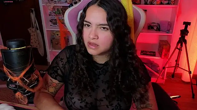 Sweet sully   online show from 10.18.25