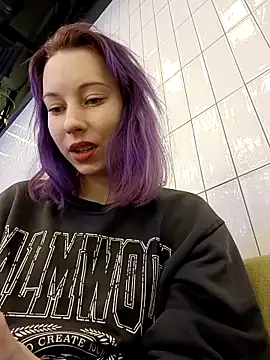 Frost foxy online show from 02.15.25