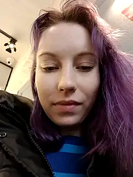 Frost foxy online show from 02.24.25