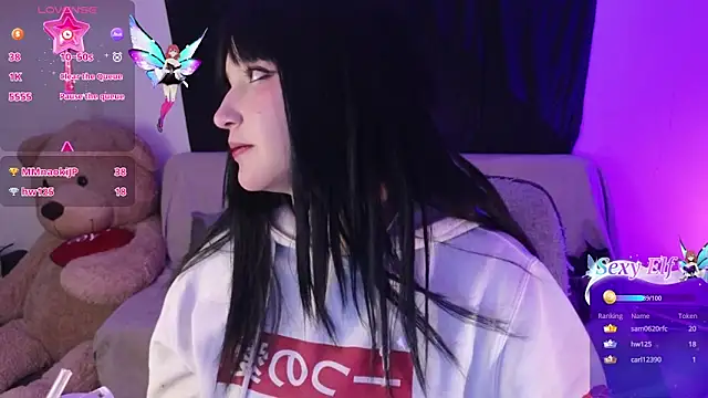 Snapshot of KuroChan420 chatting on 02.27.25 KuroChan420 online show from 02.27.25