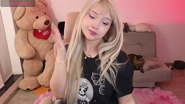 KuroChan420 online show from 04.23.26