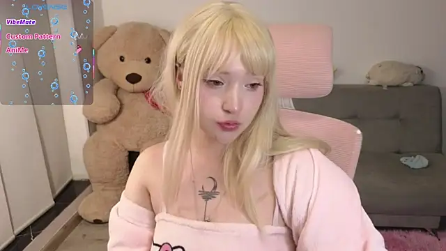 Snapshot of KuroChan420 chatting on 06.04.26 KuroChan420 online show from 06.04.26