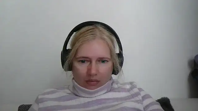 vaneza02 online show from 04.19.26