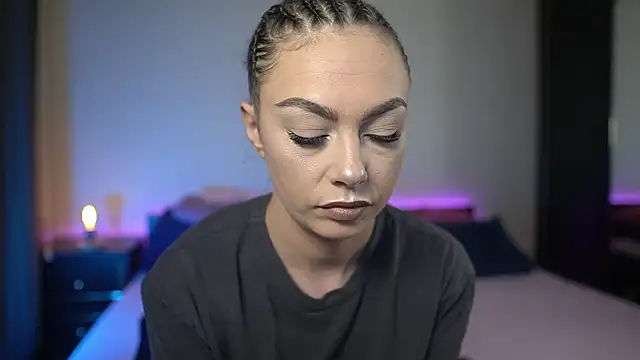 Snapshot of TiffanyPierce chatting on 02.03.26 TiffanyPierce online show from 02.03.26