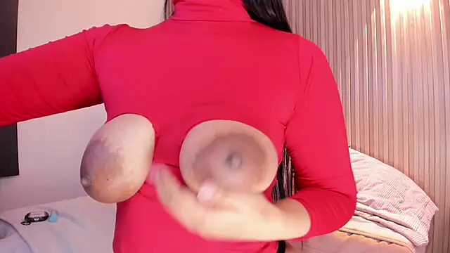 AMELIE xx online show from 10.24.25