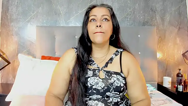 SexxyPamela online show from 12.14.25