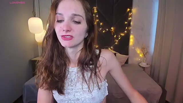 MirandaGlow online show from 01.05.25