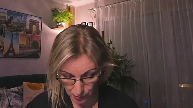 vanessa chat online show from 02.11.25