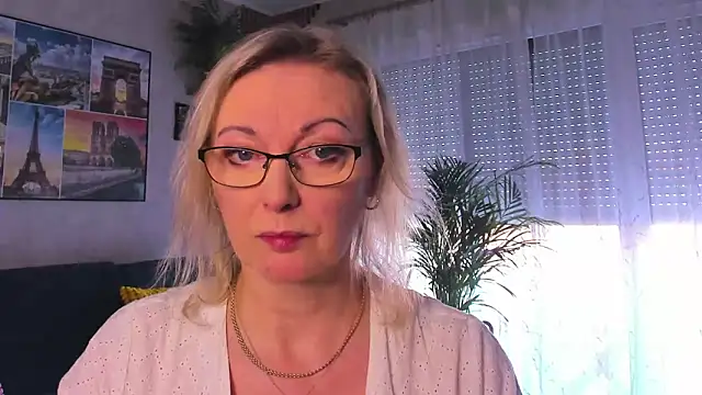 Snapshot of vanessa_chat chatting on 03.05.26 vanessa chat online show from 03.05.26