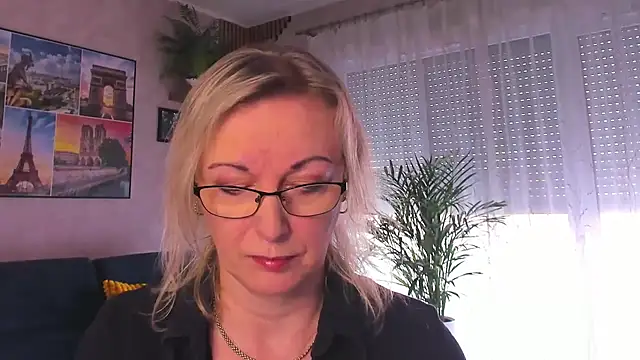 Snapshot of vanessa_chat chatting on 03.11.26 vanessa chat online show from 03.11.26