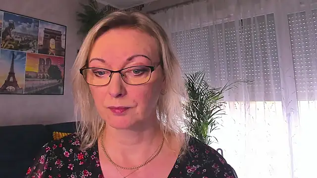 Snapshot of vanessa_chat chatting on 03.16.26 vanessa chat online show from 03.16.26