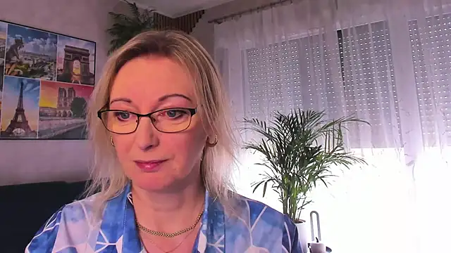 Snapshot of vanessa_chat chatting on 03.31.26 vanessa chat online show from 03.31.26