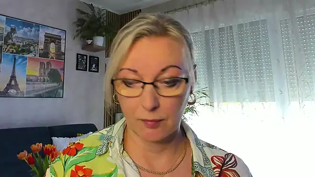 vanessa chat online show from 05.13.26