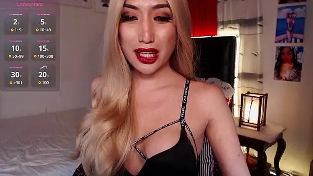 Snapshot of Alluring_Lordess chatting on 01.16.25 Alluring Lordess online show from 01.16.25