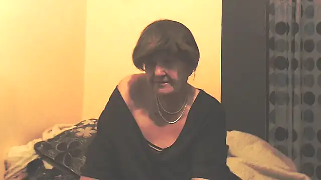 MioritaHard online show from 11.19.25