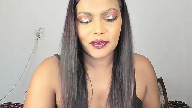 Snapshot of MySweetBitch143 chatting on 01.08.25 MySweetBitch143 online show from 01.08.25