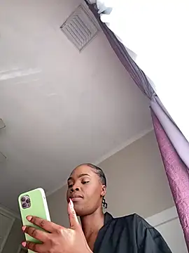 LuciousLips96 online show from 06.06.26