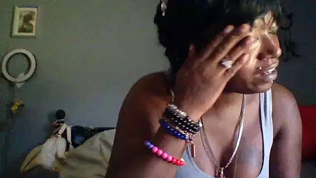 Snapshot of msdeedee chatting on 07.30.26 msdeedee online show from 07.30.26
