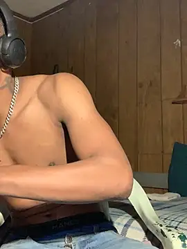 Tristris100 online show from 12.13.24