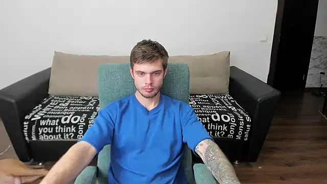 Snapshot of maks_wolfis chatting on 01.10.25 maks wolfis online show from 01.10.25