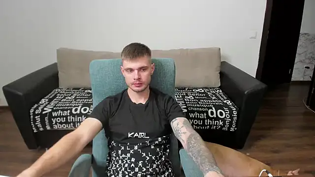 Snapshot of maks_wolfis chatting on 01.20.25 maks wolfis online show from 01.20.25