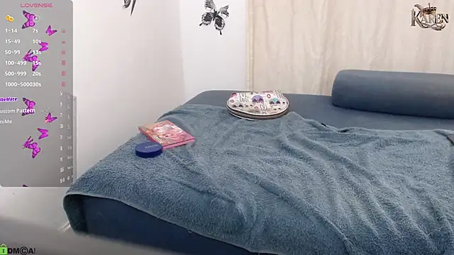 karen sofia  online show from 09.24.25