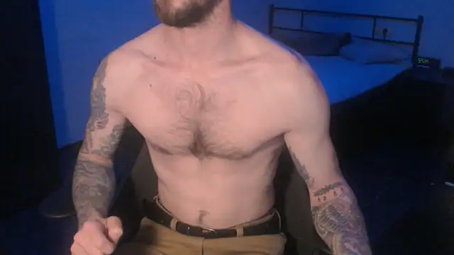 SexxxyLouis online show from 03.06.25