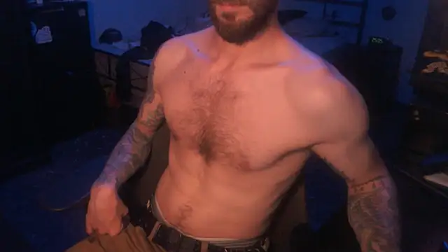 SexxxyLouis online show from 09.13.25