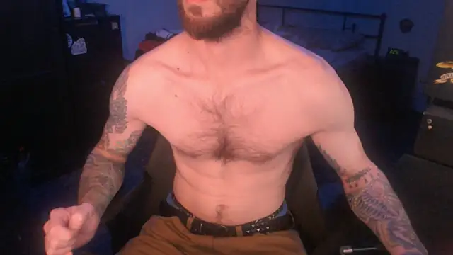 SexxxyLouis online show from 09.15.25