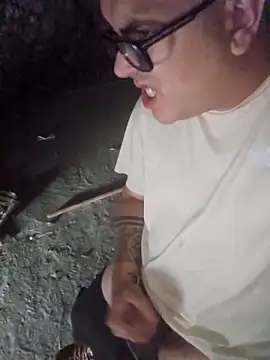 Snapshot of Alex3009 chatting on 09.28.25 Alex3009 online show from 09.28.25