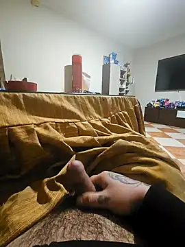 Snapshot of Alex3009 chatting on 02.18.26 Alex3009 online show from 02.18.26