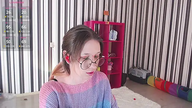 Snapshot of _Hanna_Moon_ chatting on 03.19.25 Hanna Moon online show from 03.19.25