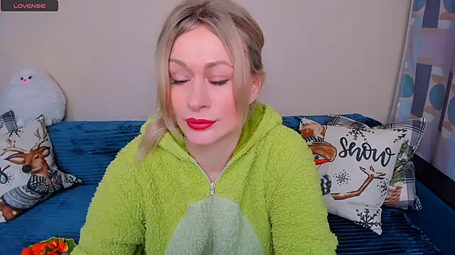 EllenMoore online show from 03.05.26